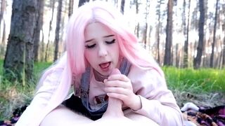 Cutie took me to the forest and gave me a hot blowjob - 1 image