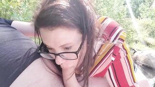 Deepthroat in Public Park Full Video - 9 image