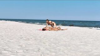 Sharing my girl with a stranger on the public beach. Threesome WetKelly. - 3 image