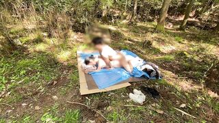 Public sex outdoors POV Because I'm so deep in the mountains, no one will come - 4 image