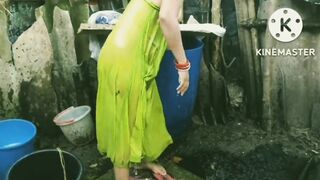 Tamil village mullu aunty outdoors bath Sex video - 12 image