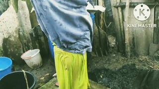 Tamil village mullu aunty outdoors bath Sex video - 13 image