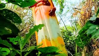 Indian Village Desi Women Injoy Outdoor Natural Boobs Hindi Audio - 3 image