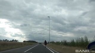 Culona Follada por abuelo en la autopista - 2 image