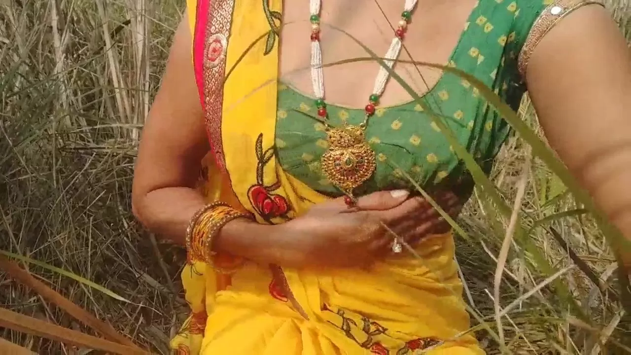 What is Babita Bhabhi doing in the field with her pussy and ass open? watch  online