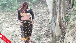 Indian farmer wife working on field fucking hardcore outdoor hindi sex - 6 image