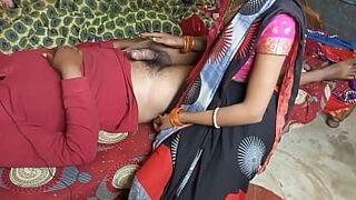 Indian mom sleeping sex video - 1 image