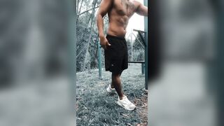 Outdoor arm routine. - 5 image
