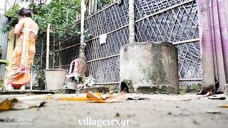 Indian Xxx Wife Outdoor Fucking ( Official Video By villagesex91) - 3 image