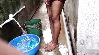wifi ki chuda when she is bathing outdoor in balkani hardcore sex - 4 image