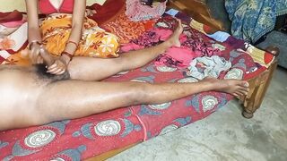 Indian bhabhi Thailand style Thai massage sex video in clear Hindi audio fucking doggy style - 7 image