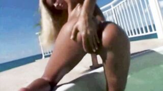 Super hot blonde teen slut fucks herself outdoors by the pool! - 2 image