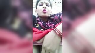 Desi indian bhabhi rub her pussy - 10 image