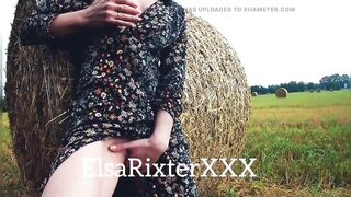 My Hot Masturbation in the Field No Panties. Elsarixterxxx - 8 image