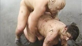 Fat woman fucked outdoors in the mud - 12 image
