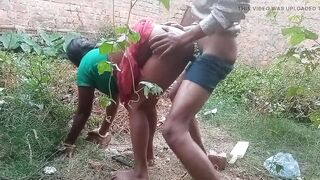 Real Indian Outdoor Sex. Indian Girl Gets Fucked By Her Boyfriend - 8 image