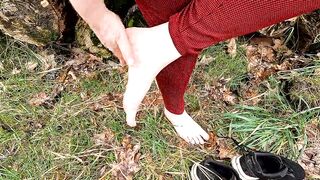 Just banging the pussy hard in the forest