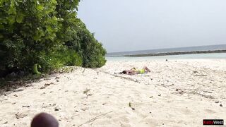 Pervert cummed on girls while they were sunbathing on a public beach - 2 image