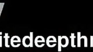 Outdoors Blowjob With an European Model - 4 image