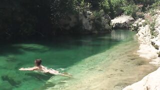 A lucky king fucks his hot queen in paradise, but was disturbed by a fucking guy - 4 image