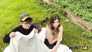 HUNT4K. Hunter Banging. Hot sex with Maya - 6 image