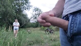 OMG !!! Man flashes and jerks off dick near unknown girl. - 6 image