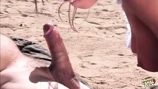 Stunning Hitchhiker Naomi Russell Gets Her Perfect Tushy Railed in the Middle of the Desert - 1 image