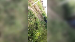 MATEUR BLOWJOB OUTDOORS, CUM ON THE MOUTH AND FACE.. CUMSHOT ON FACE - 1 image