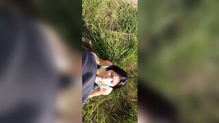 MATEUR BLOWJOB OUTDOORS, CUM ON THE MOUTH AND FACE.. CUMSHOT ON FACE - 6 image
