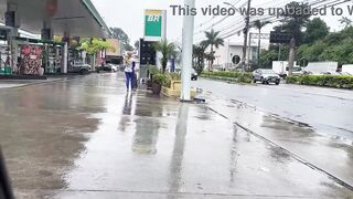 STOPPING STAFF ATTENDER CAUGHT ONLINE GIVING ASS AT GAS STATION - 7 image