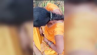 Dhan ki khet me chudai kiya desi bhabhi ko - 6 image