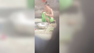 The stepbrother saw his older stepsister bathing in the open bathroom - 8 image