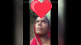 Bhabhi peeing alone in outdoor - 9 image