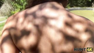 HUNT4K. Teen gives a deepthroat to an old rich stranger in the park - 7 image