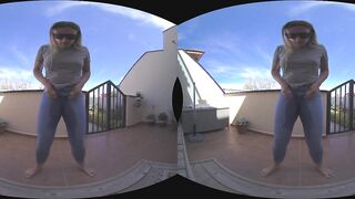 VR video Girl Pissing outdoor in jeans - 11 image