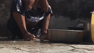 Desi stepsister was taking a bath in the open bathroom - 6 image