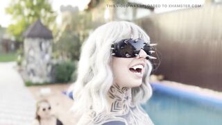 Hard flogging trio at the swimingpool - 14 image