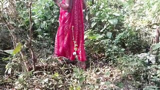 Village Nomita bhabhi fingerings outdoors - 6 image