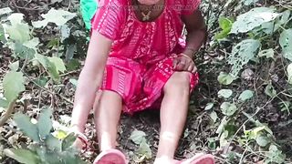 Village Nomita bhabhi fingerings outdoors - 8 image