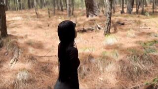 girl alone in the park with her stepbrother ends up getting fucked in the daylight OUTDOORS - 3 image