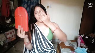indian BANGLA desi BHABHI star sanjana calling her boyfriend to with huge when she is alone in home - 6 image