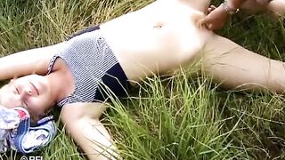 Nasty blonde gives a piss and gets a cumshot