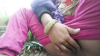 Indian Desi Bhabhi Finger - 11 image