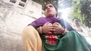 Indian Desi Bhabhi Finger - 3 image