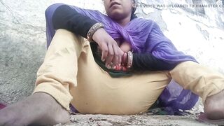 Indian Desi Bhabhi Finger - 8 image