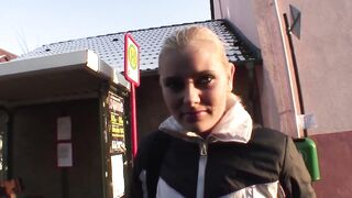 Hardcore bitch fuck in the car and outside - 2 image