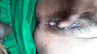 Village hot girls sex in jungle - 3 image