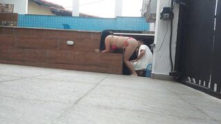 MARRIED BRUNETTE WAITED FOR HER HUSBAND TO LEAVE THE HOUSE TO GIVE HER PUSSY TO THE POOL MAN - 2 image