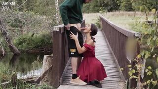 A village girl gave herself to a guy who promised to take her to the city - 2 image