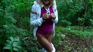 Jasmin Rouge - Outdoor blowjob - 10 image